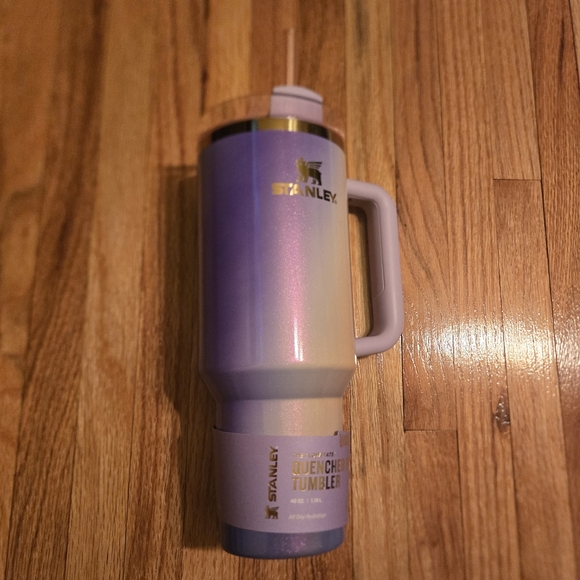 Wicked Stanley Glinda For Good 40oz Stanley New - Picture 5 of 9